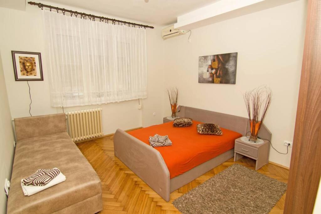 See U In Belgrad Exteriör bild